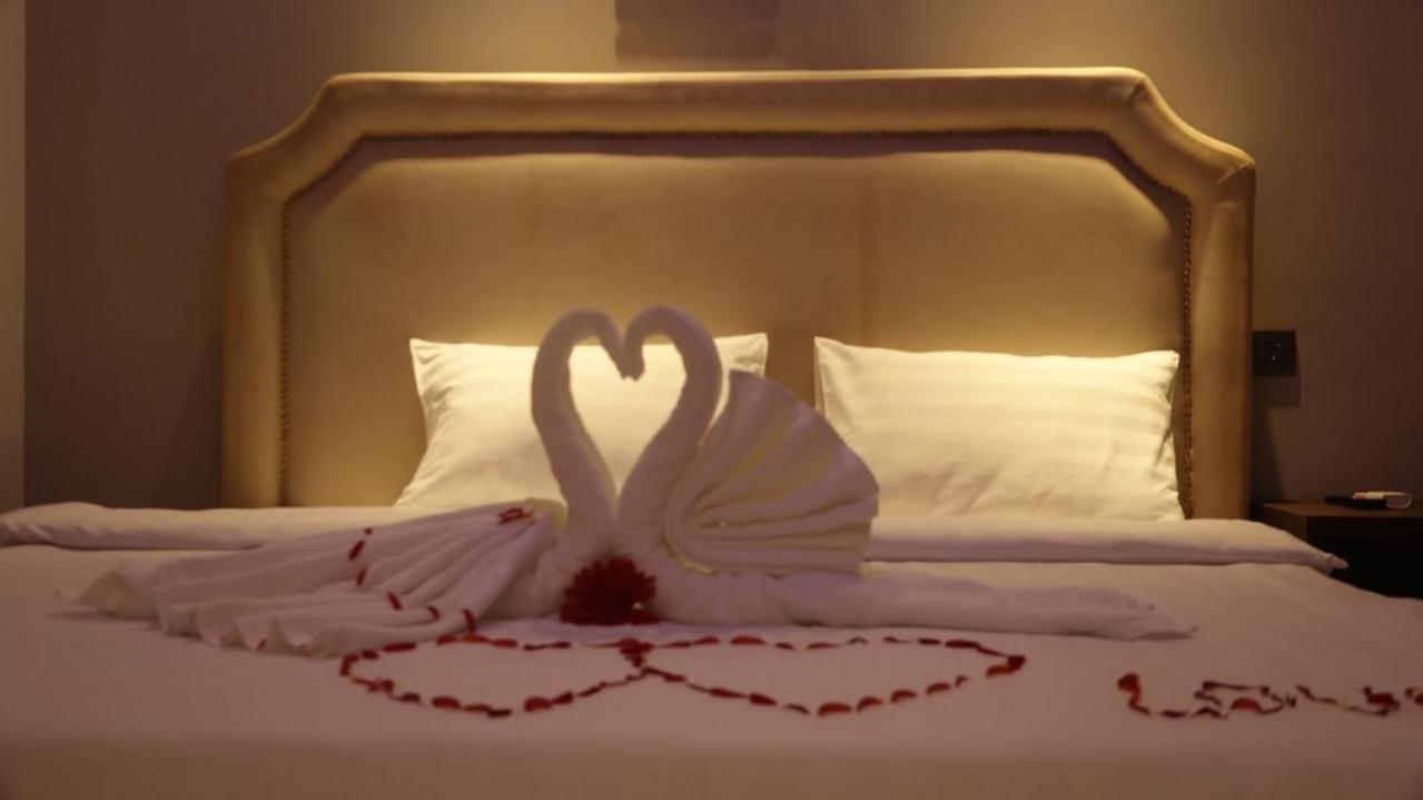 Sawadee Suorsdei Boutique Hotel Kampot Ngoại thất bức ảnh